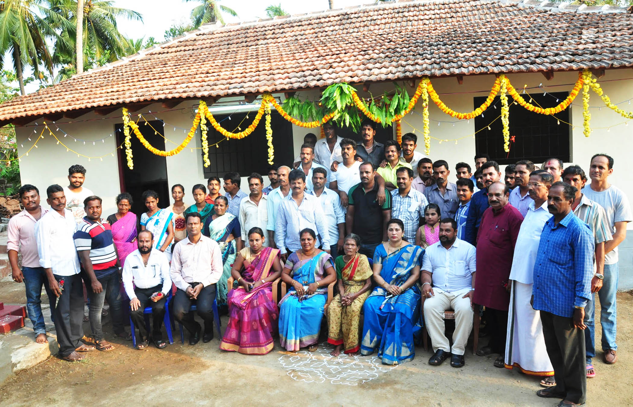 ದೊಡ್ಡಣಗುಡ್ಡೆ: ಮನೆ ಹಸ್ತಾಂತರ